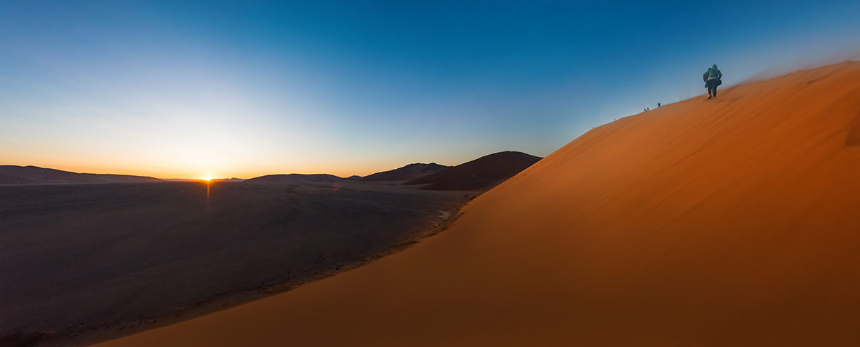 Sonnenaufgang an der "Dune 45"